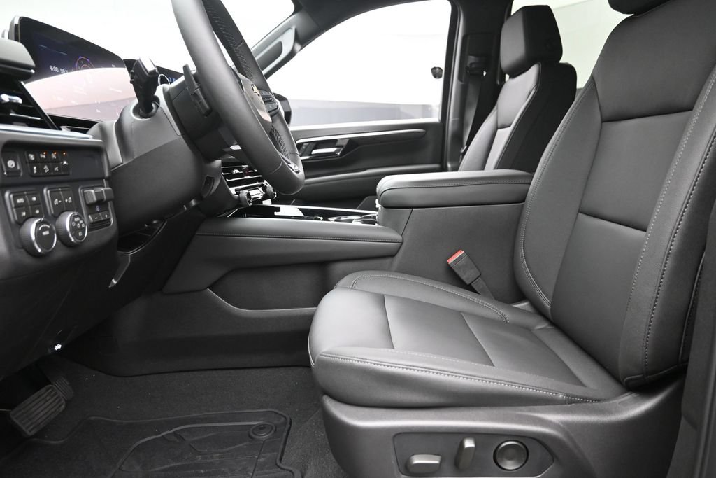 New 2026 Chevrolet Tahoe LT w/ Comfort Package AWD/4WD image 17