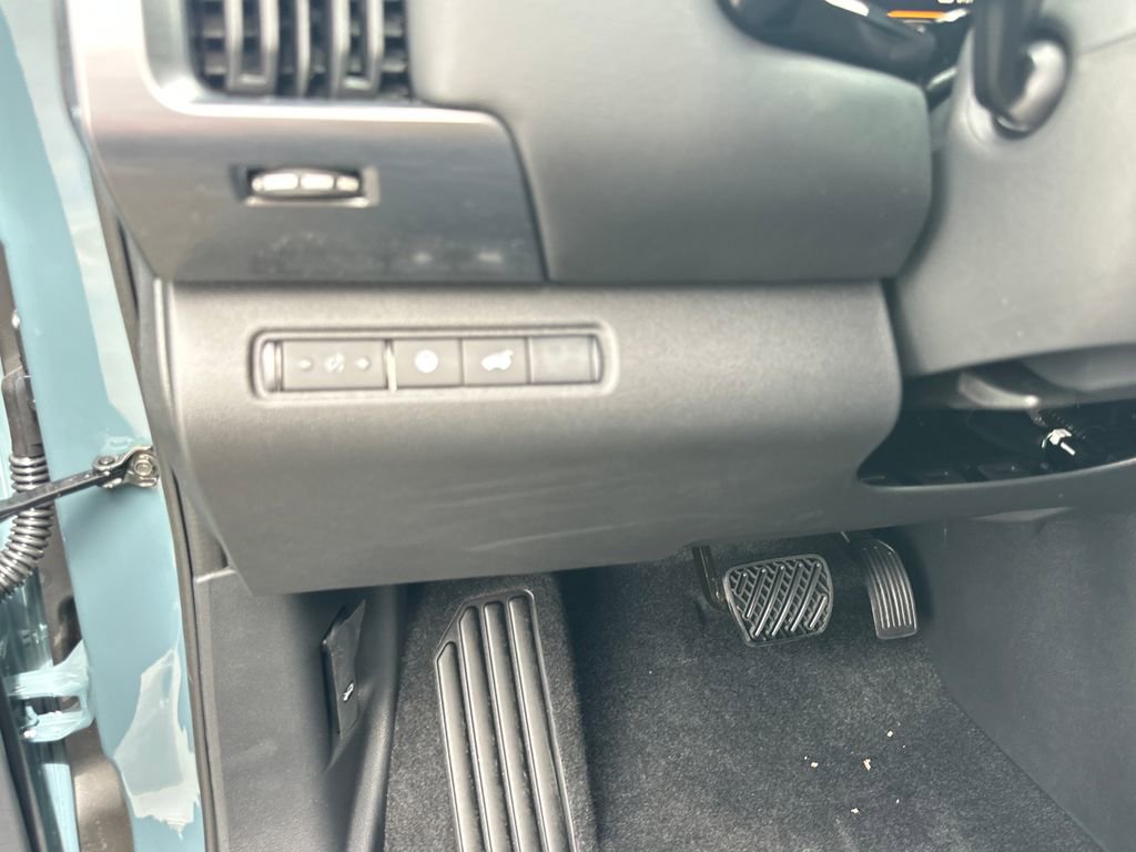 New 2026 Nissan Pathfinder SL AWD/4WD image 12