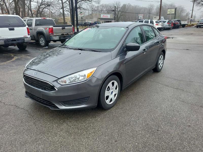 Used 2018 Ford Focus S image 1