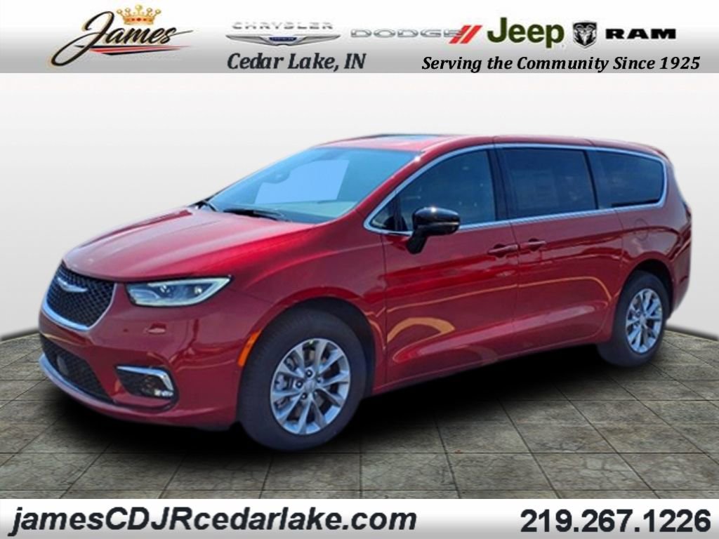 New 2026 Chrysler Pacifica Select