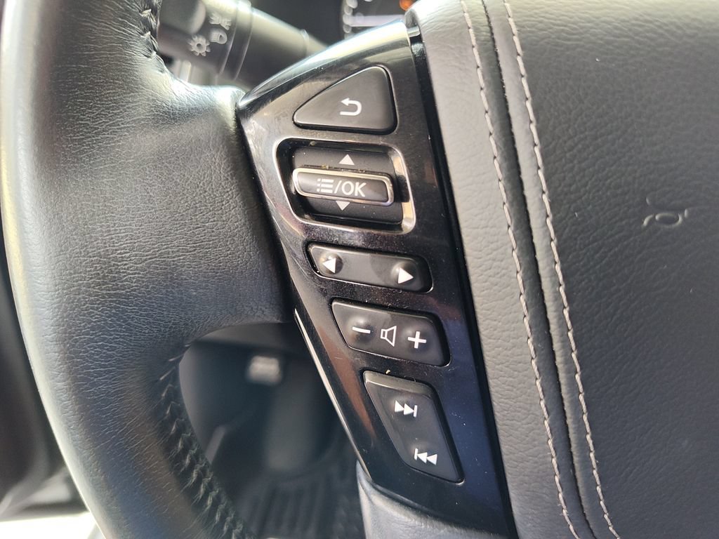 Used 2022 Nissan Armada Platinum RWD image 26