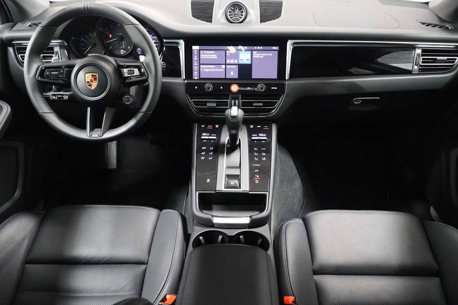Used 2026 Porsche Macan AWD/4WD image 26