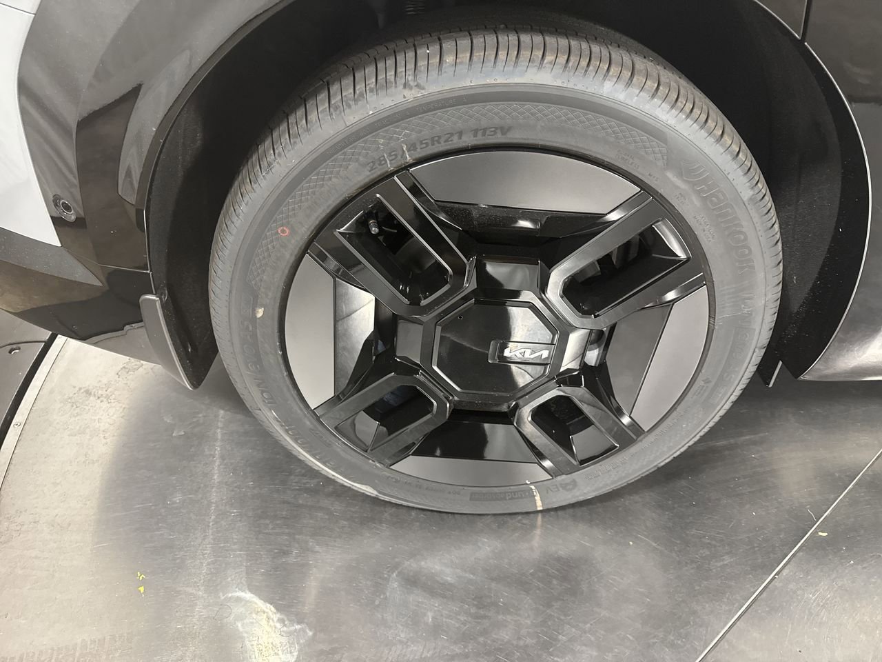 New 2026 Kia EV9 GT-Line image 13
