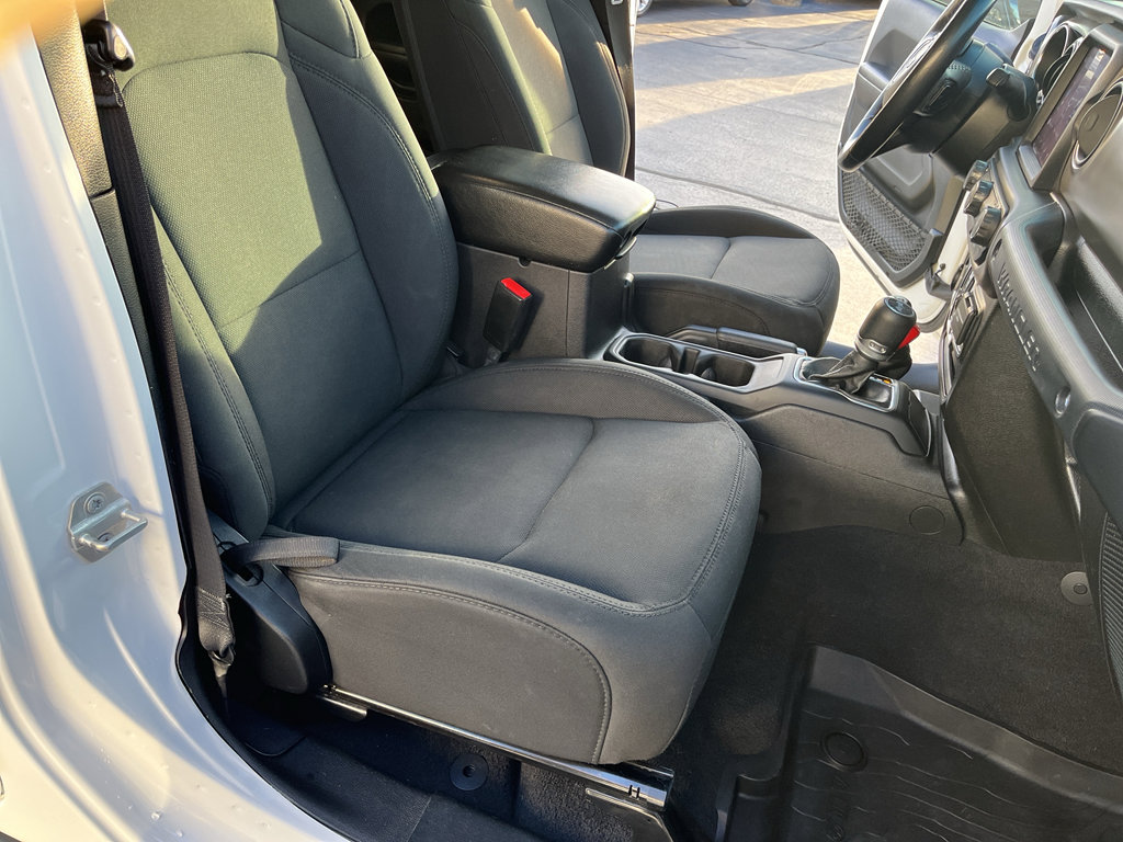 Used 2021 Jeep Wrangler Unlimited Sport image 37