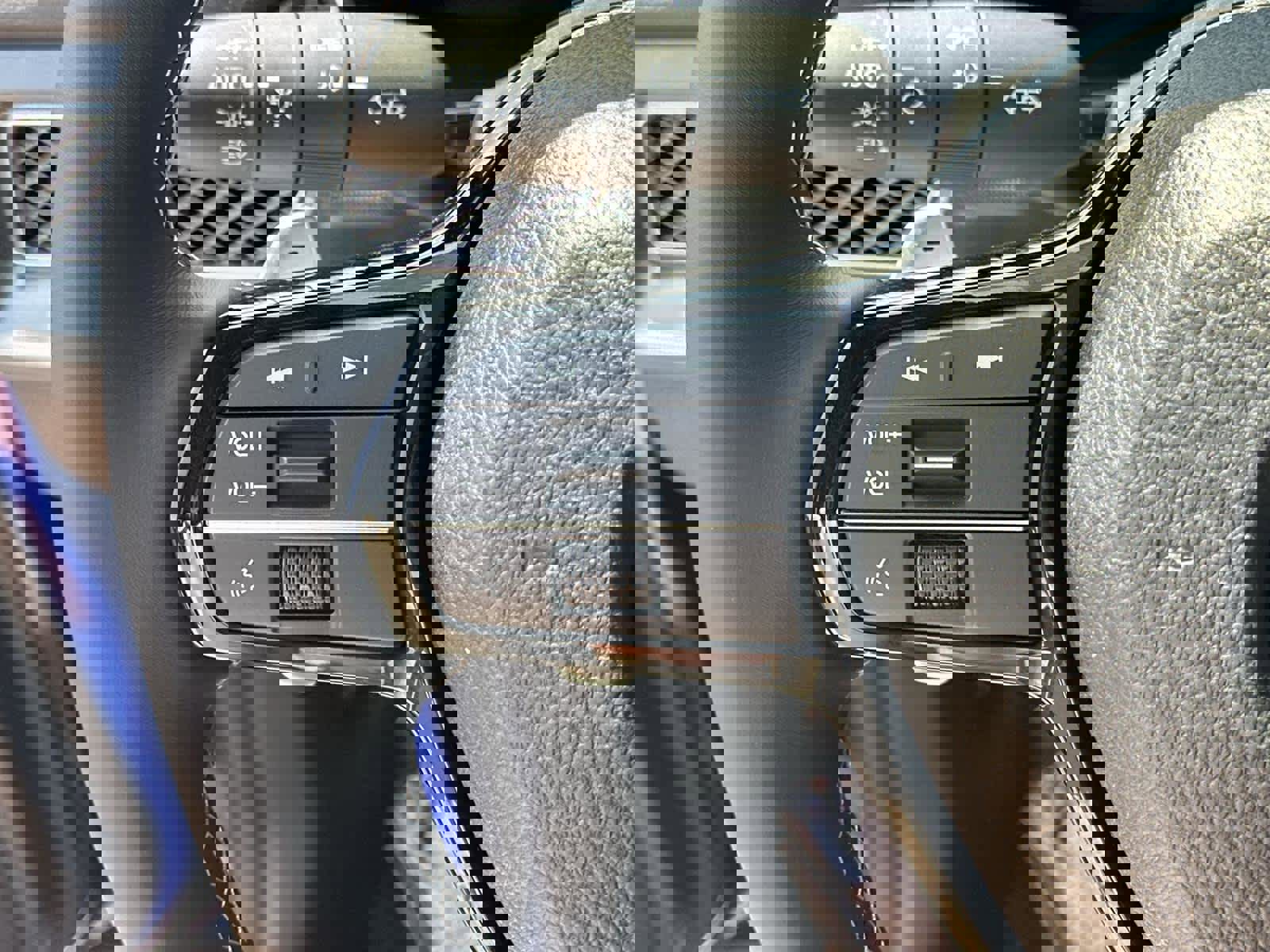 New 2025 Acura Integra A-Spec image 25