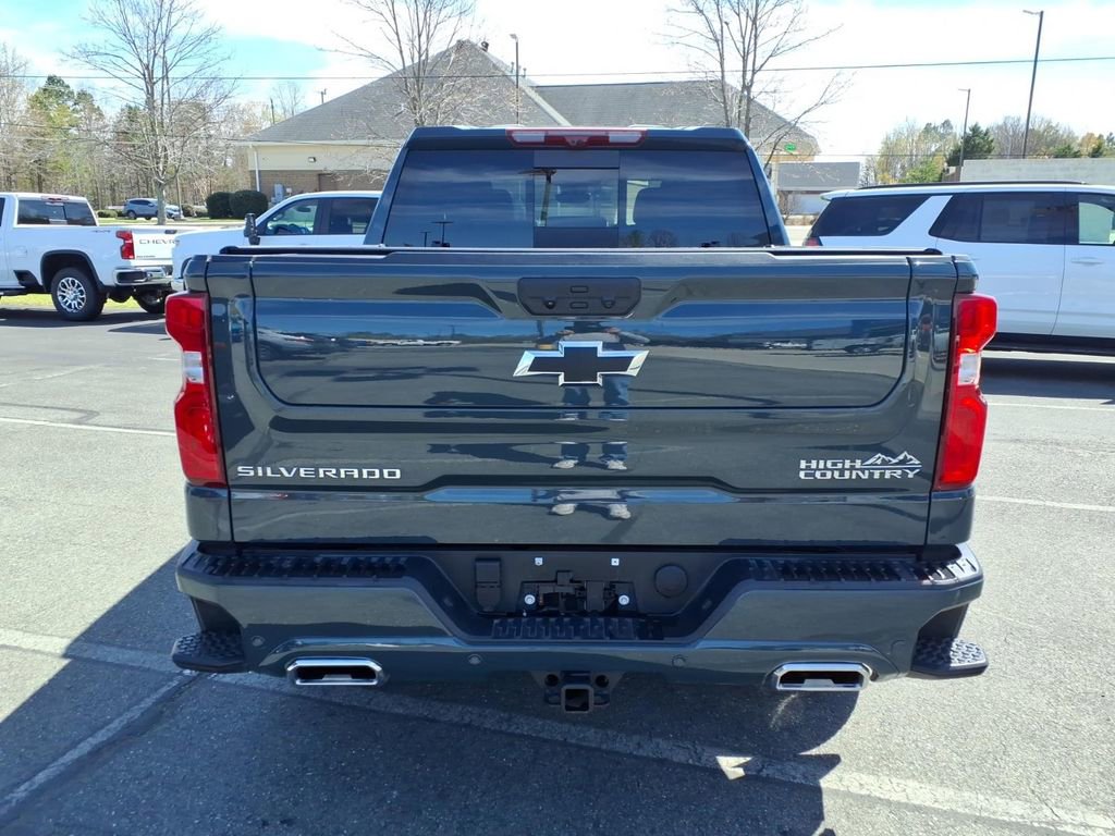 Used 2026 Chevrolet Silverado 1500 High Country w/ Technology Package image 6