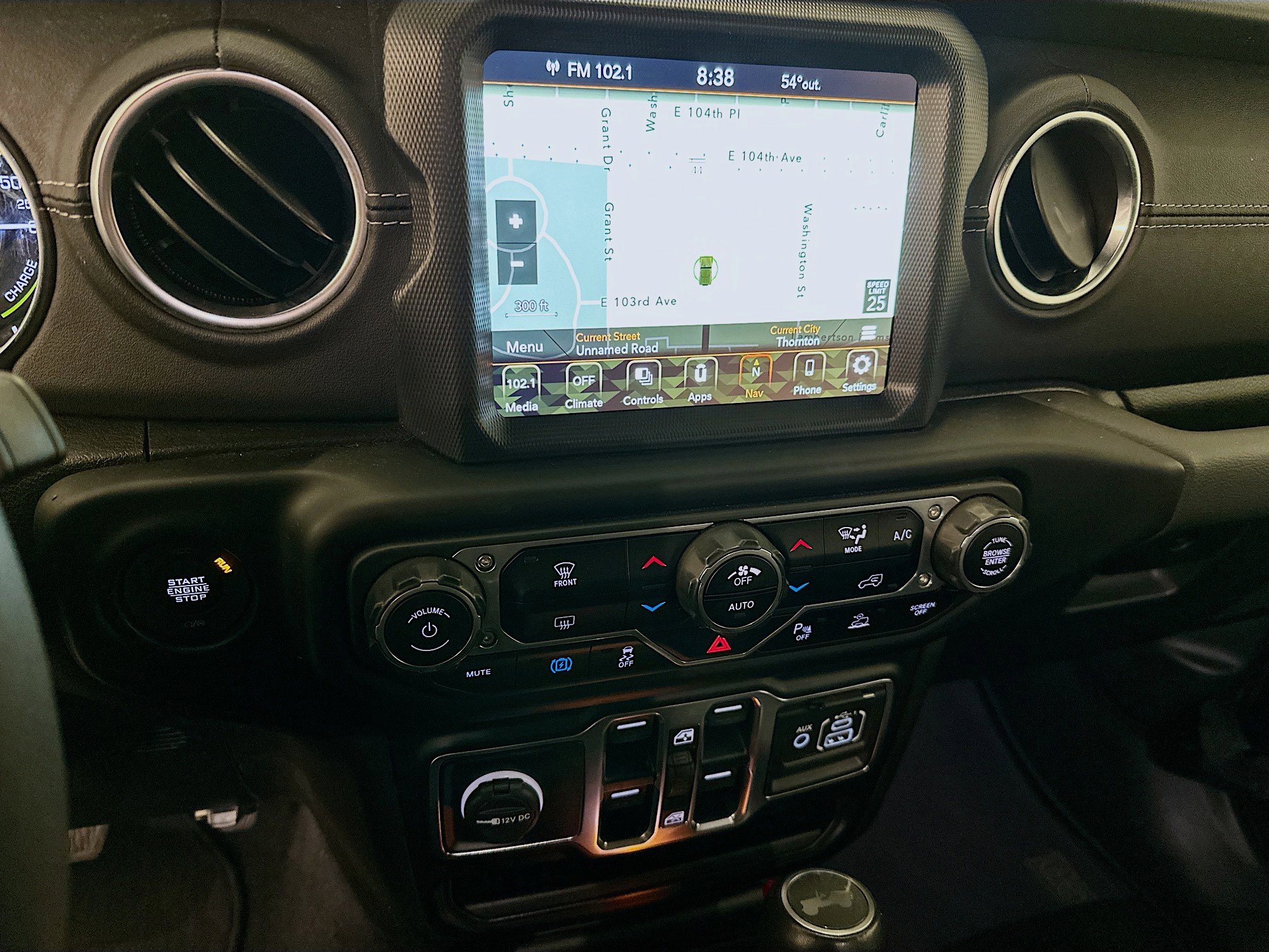 Used 2023 Jeep Wrangler Sahara w/ Safety Group AWD/4WD image 26