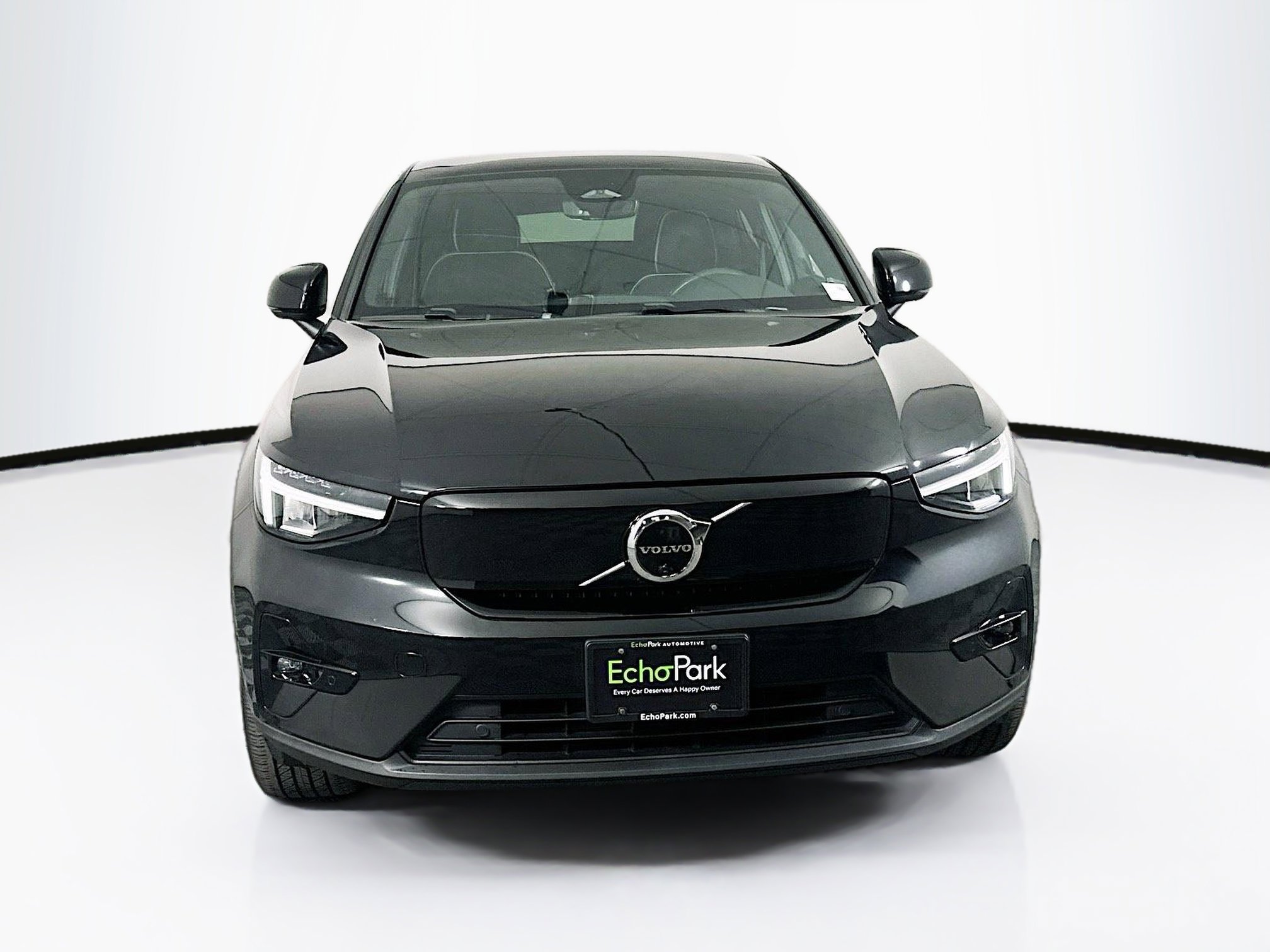 Used 2023 Volvo C40 P8 Recharge Plus AWD/4WD image 2