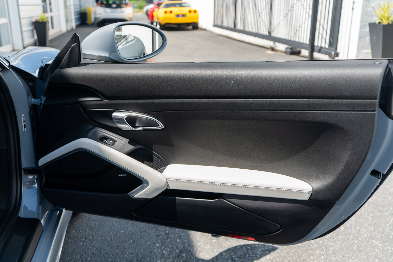 Used 2024 Porsche 718 Cayman RWD image 35