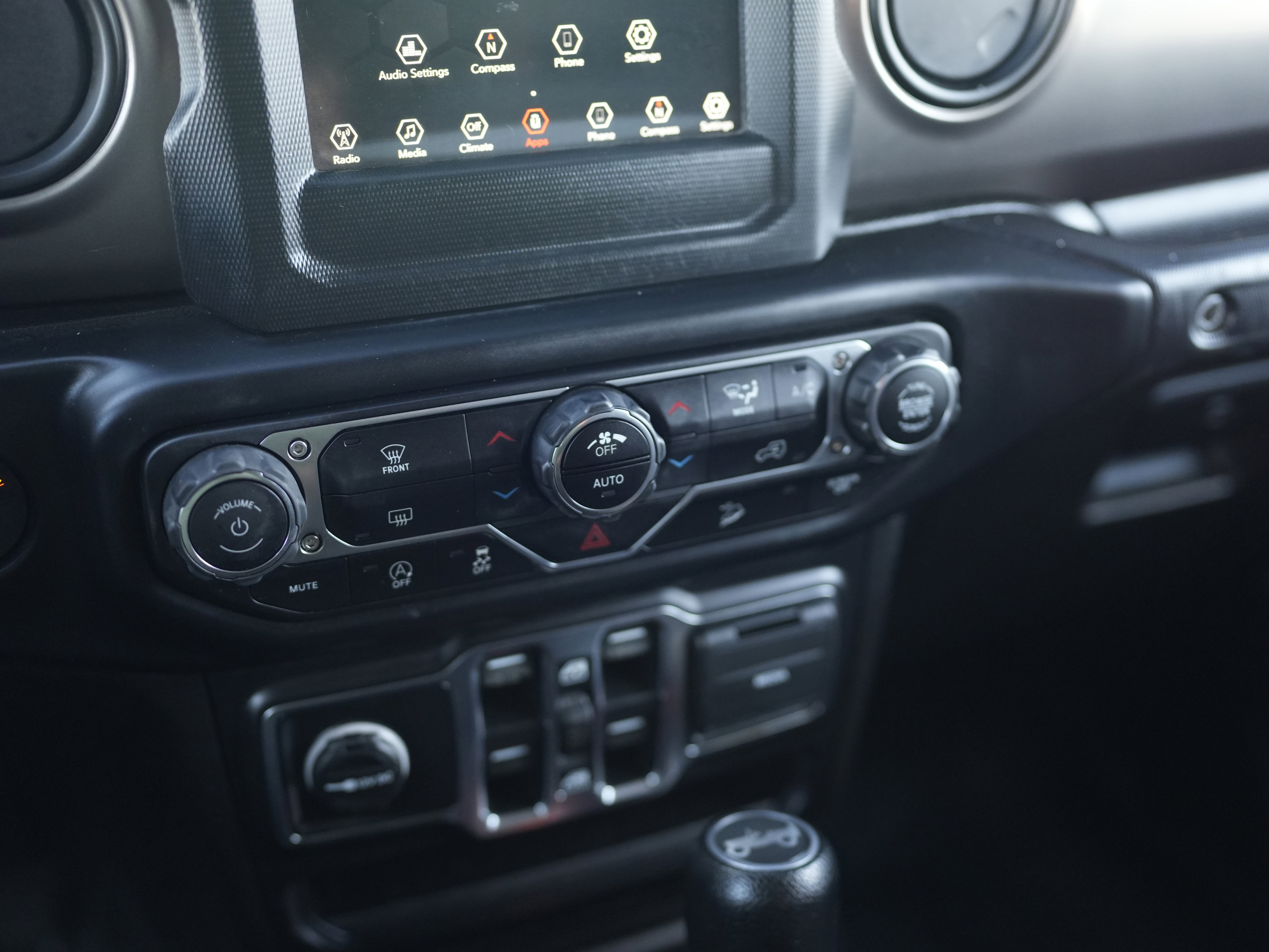 Used 2020 Jeep Wrangler Unlimited Sport S image 17