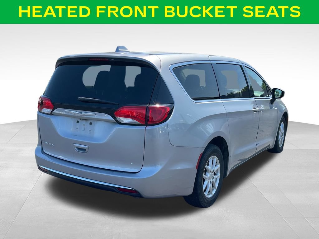 Used 2017 Chrysler Pacifica Touring Plus FWD image 9