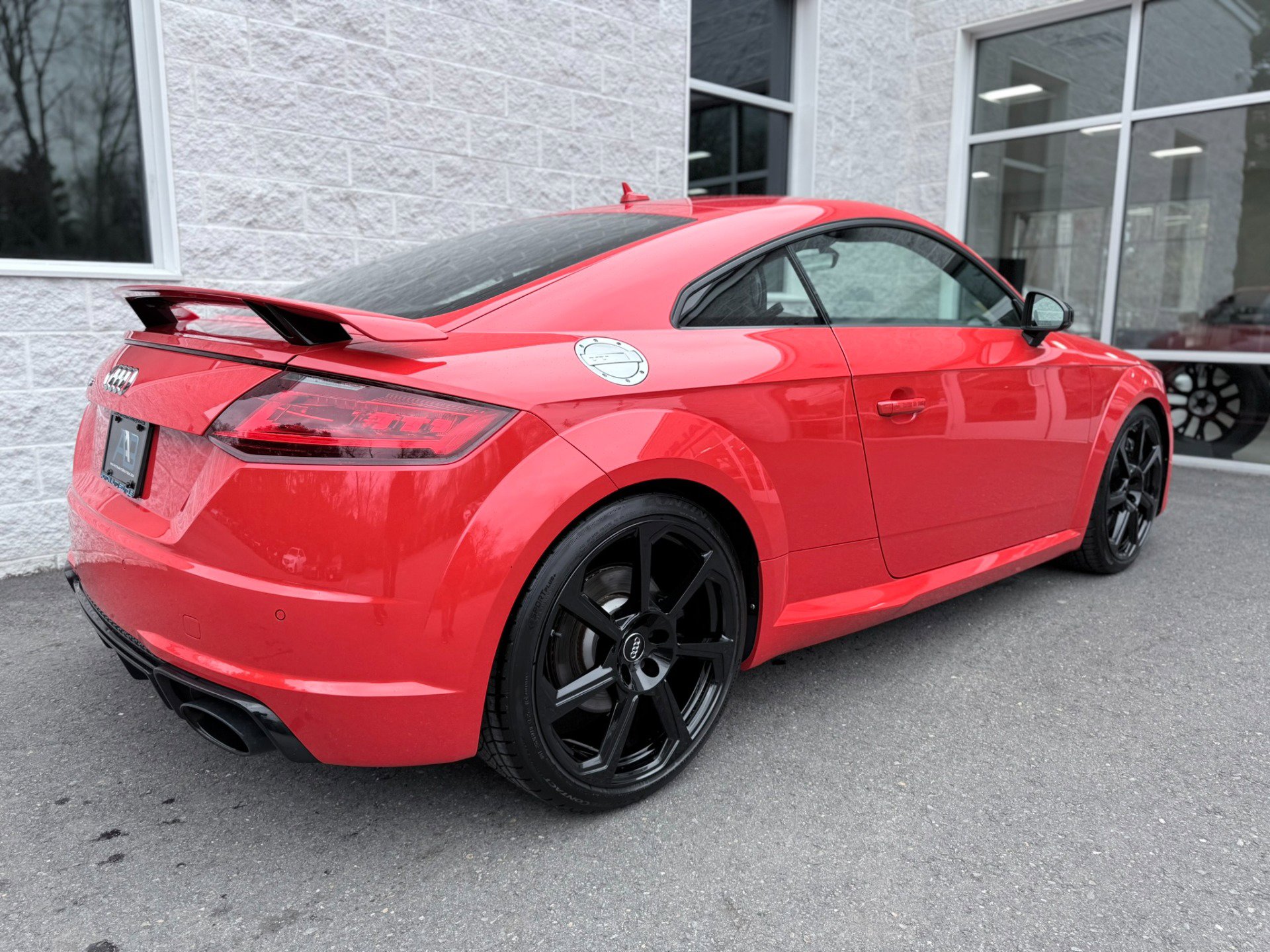Used 2018 Audi TT RS w/ Dynamic Plus Package AWD/4WD image 21