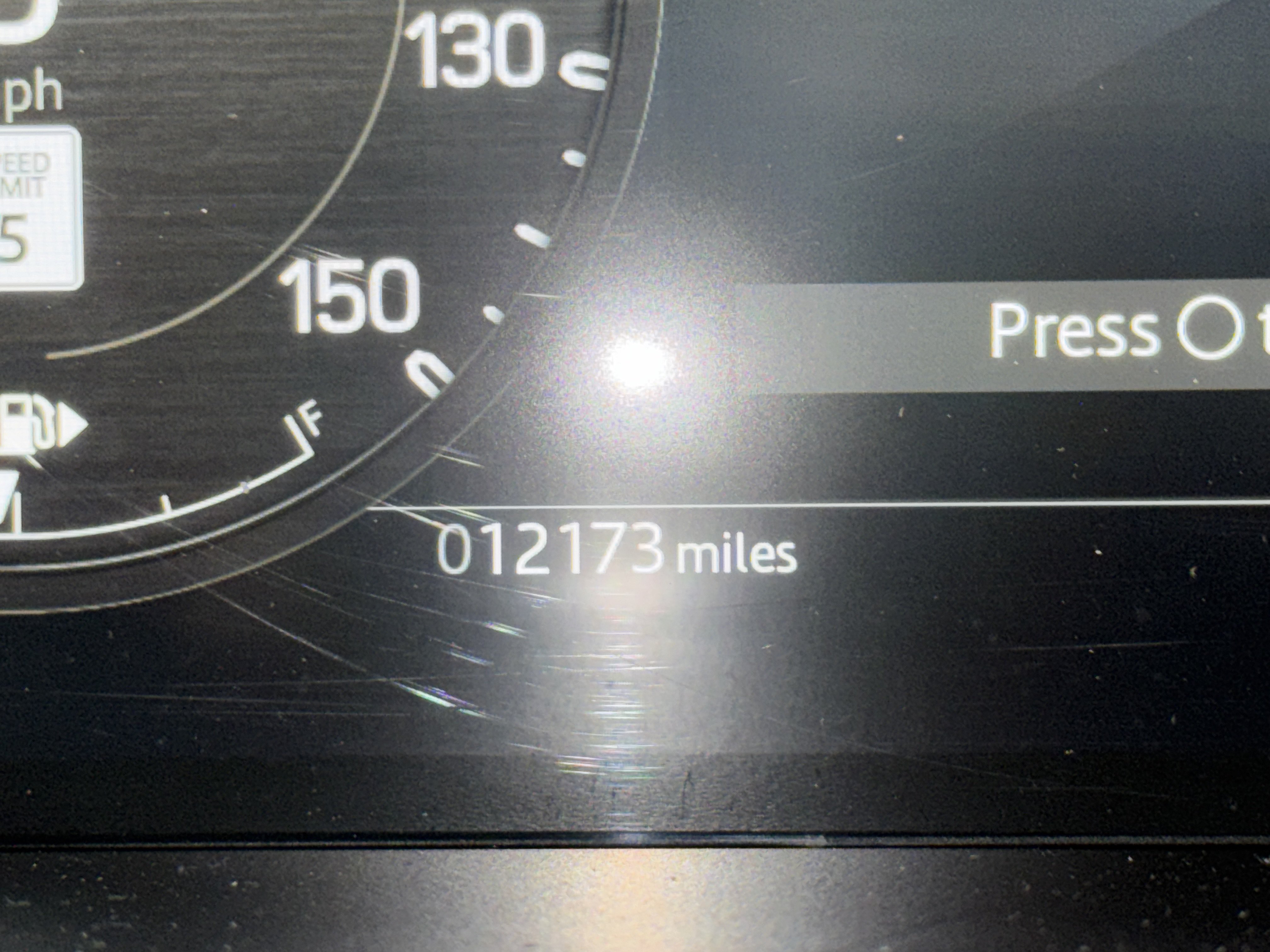 Used 2024 Land Rover Defender 110 SE AWD/4WD image 25