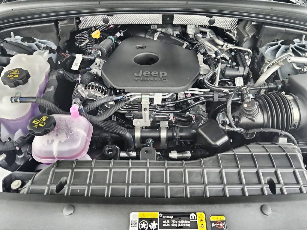 New 2026 Jeep Grand Cherokee Altitude AWD/4WD image 33