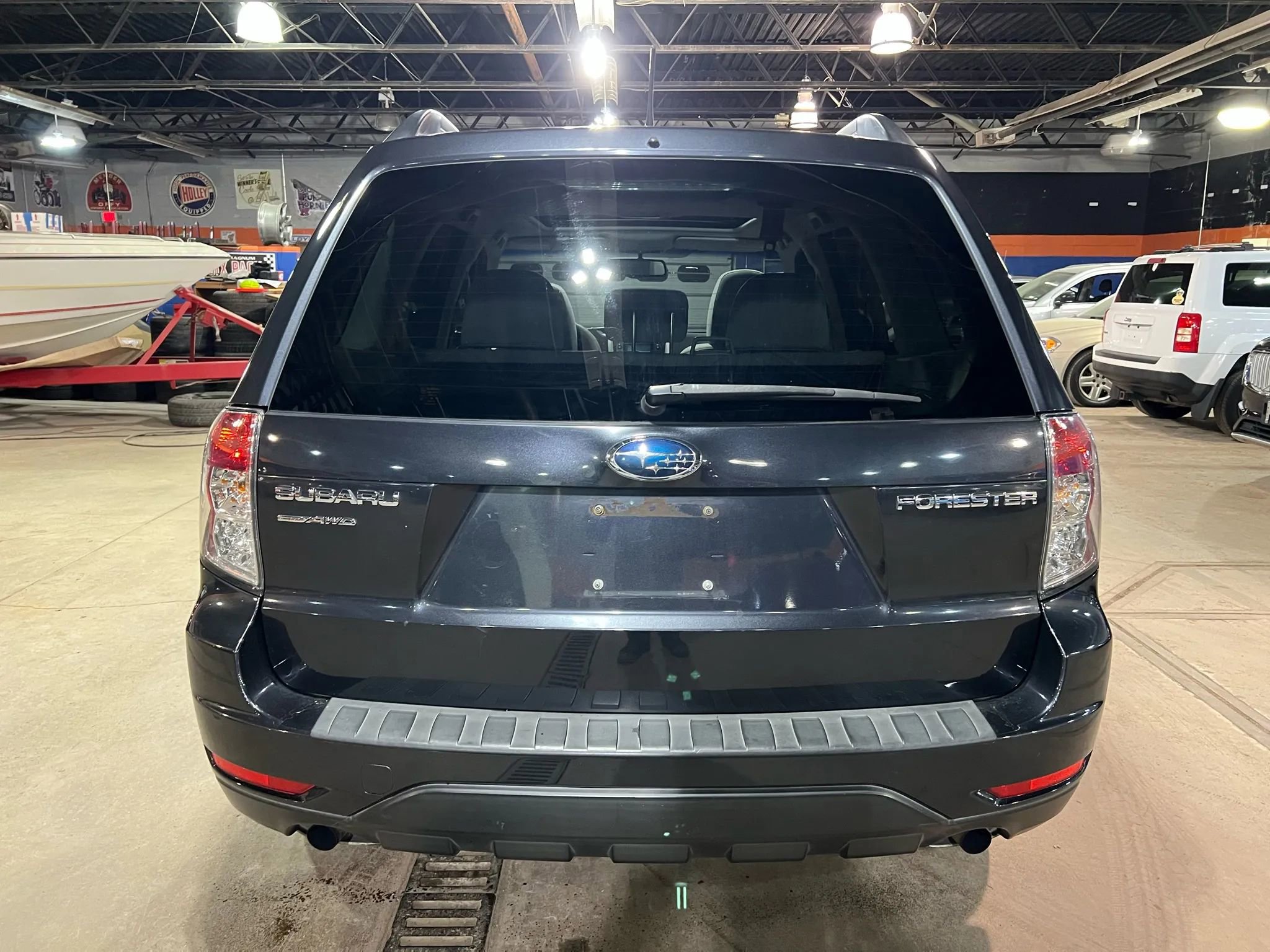 Used 2012 Subaru Forester 2.5X Premium w/ All-Weather Pkg image 4