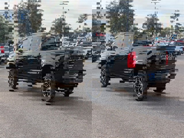 Used 2022 Chevrolet Colorado ZR2 image 4