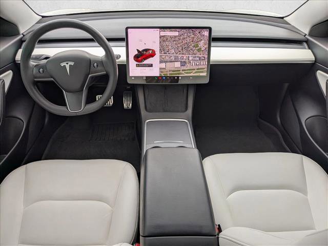 Used 2021 Tesla Model 3 Standard Range Plus image 18
