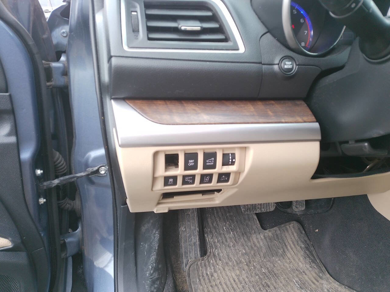 Used 2016 Subaru Outback 2.5i Limited image 23