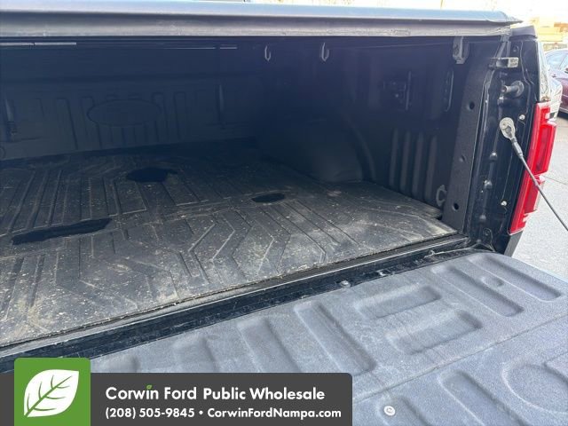 Used 2016 Ford F150 Platinum w/ Technology Package image 32