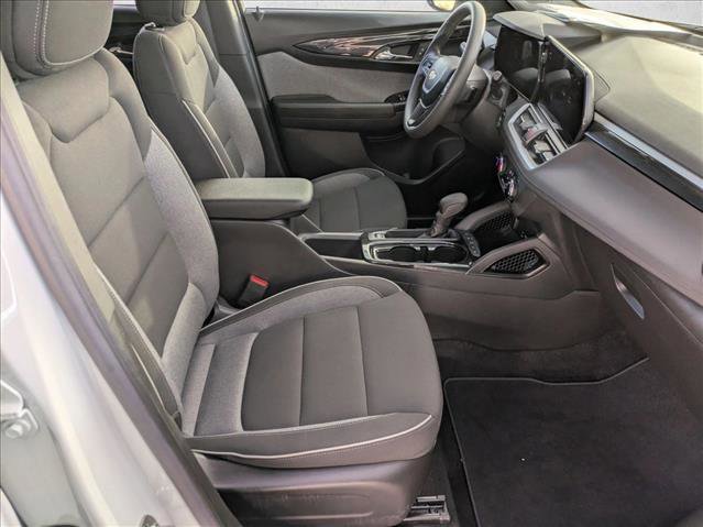 Used 2024 Chevrolet TrailBlazer LS w/ LS Convenience Package image 19