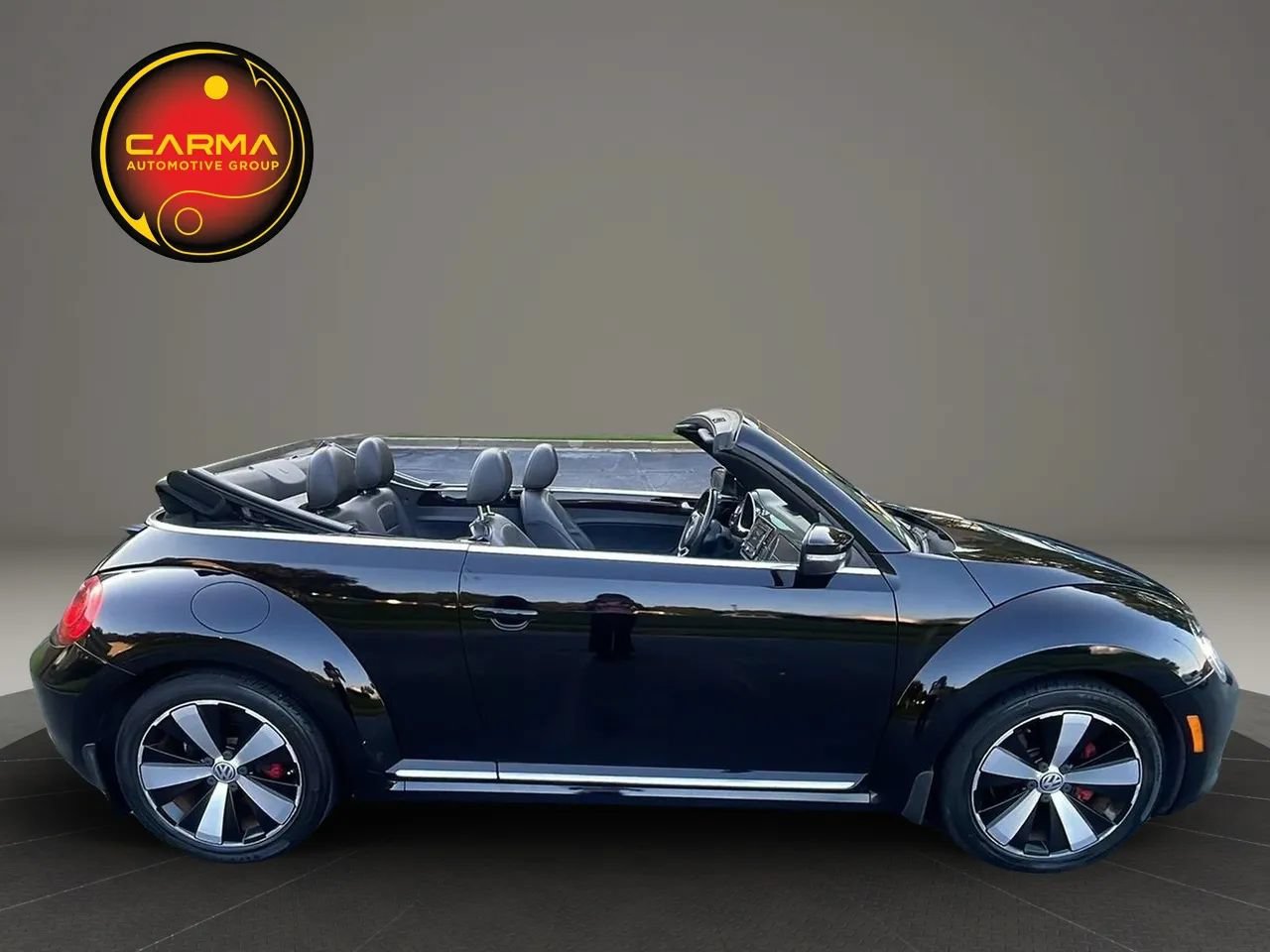 Used 2013 Volkswagen Beetle 2.0T FWD image 41