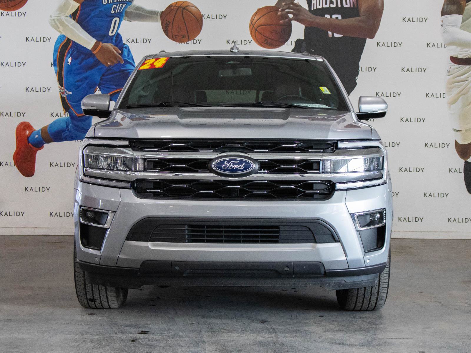 Used 2024 Ford Expedition Limited image 21