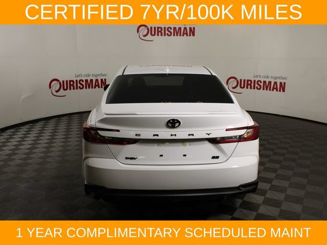 Used 2025 Toyota Camry SE FWD image 6