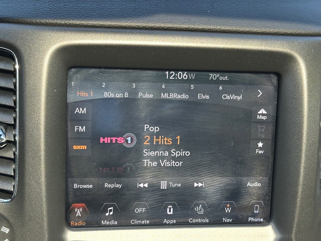 Used 2018 Jeep Compass Trailhawk w/ Leather Interior Group AWD/4WD image 28