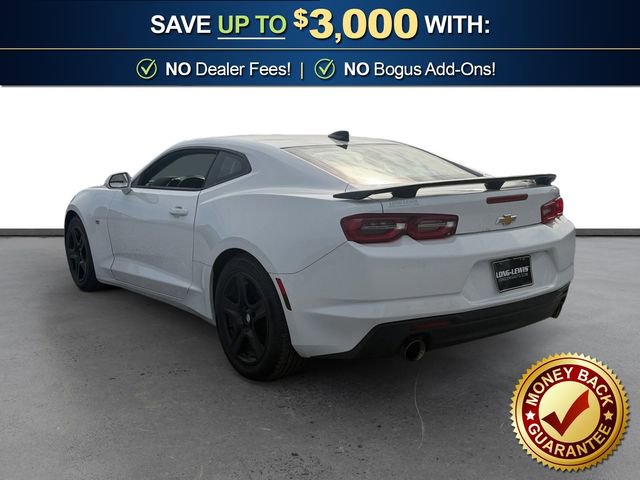 Used 2023 Chevrolet Camaro LT RWD image 4