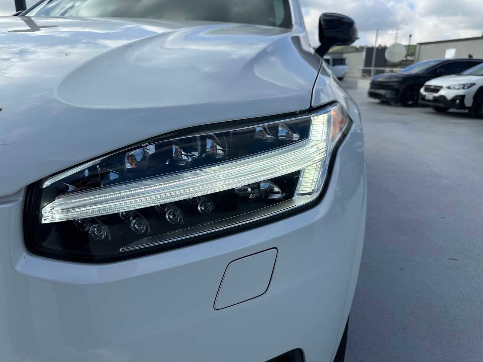 Used 2023 Volvo XC90 T8 Ultimate w/ Protection Package Premier image 16