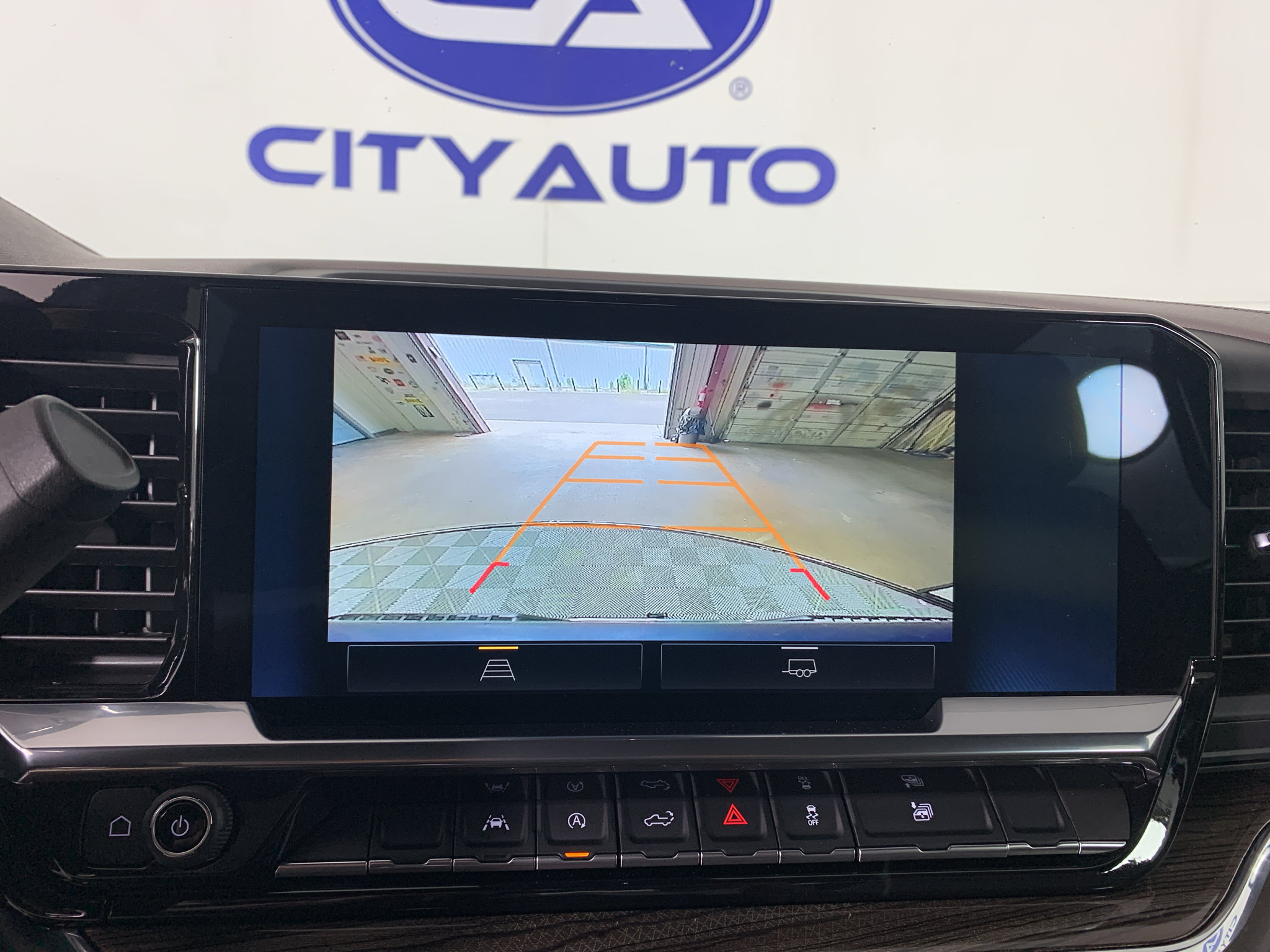 Used 2023 Chevrolet Silverado 1500 LT RWD image 23