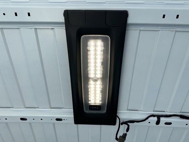 New 2024 RAM ProMaster 3500 w/ Quick Order Package 22G SLT image 24