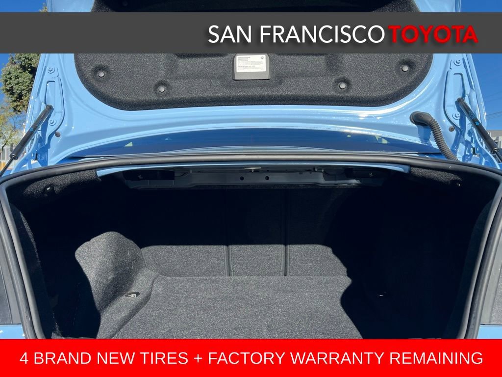 Used 2024 BMW M2 w/ Lighting Package image 40