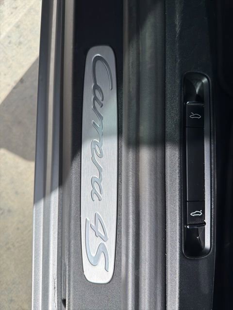 Used 2019 Porsche 911 Carrera 4S image 21