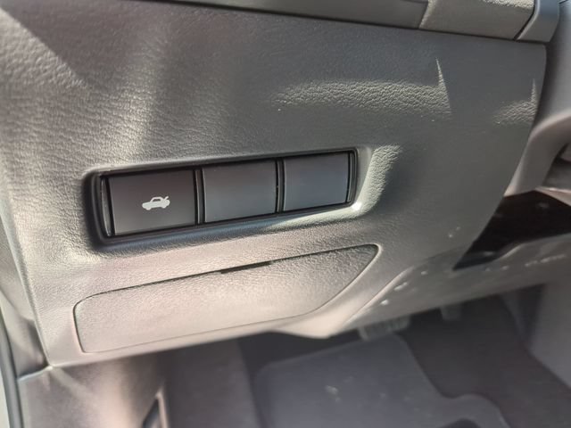 New 2026 Nissan Sentra SV w/ Floor Mat Package FWD image 14
