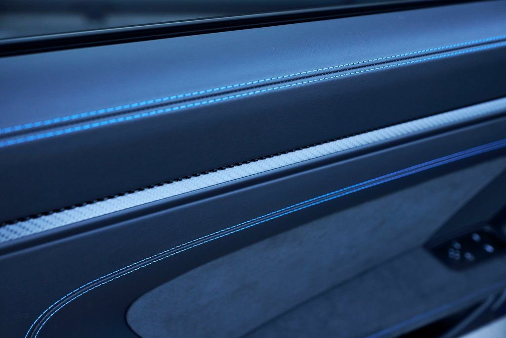 Used 2026 Porsche 911 GT3 w/ Weissach Package RWD image 35