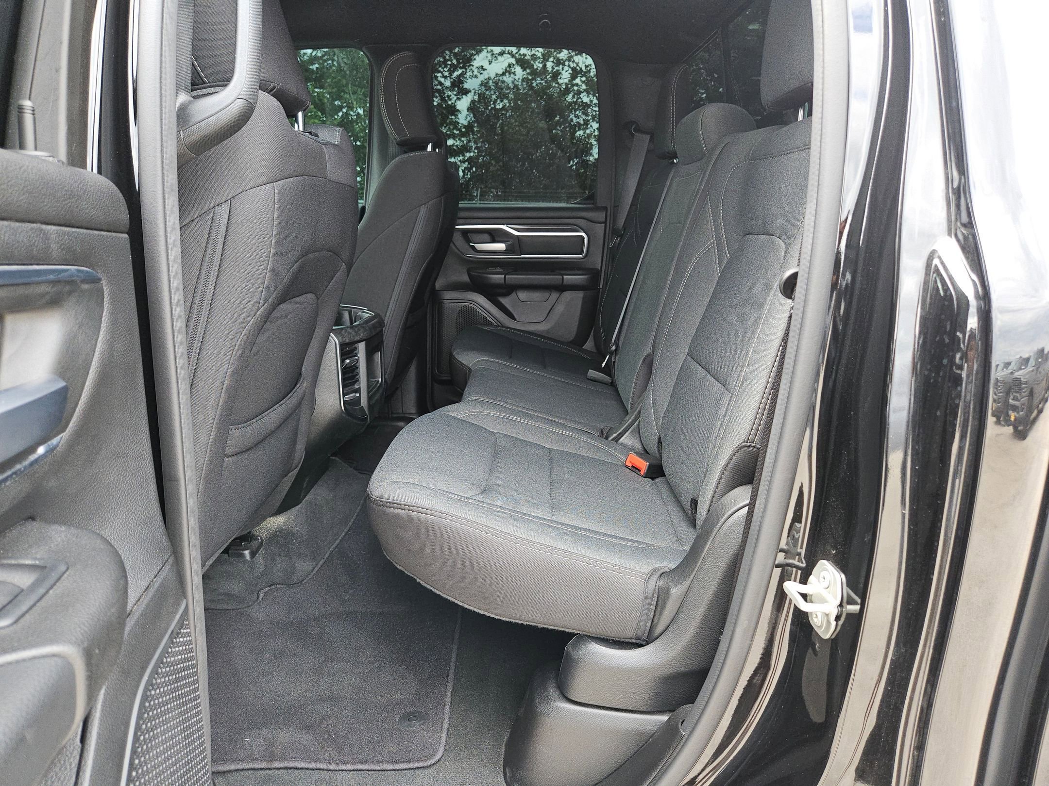 Used 2024 RAM 1500 Lone Star AWD/4WD image 14