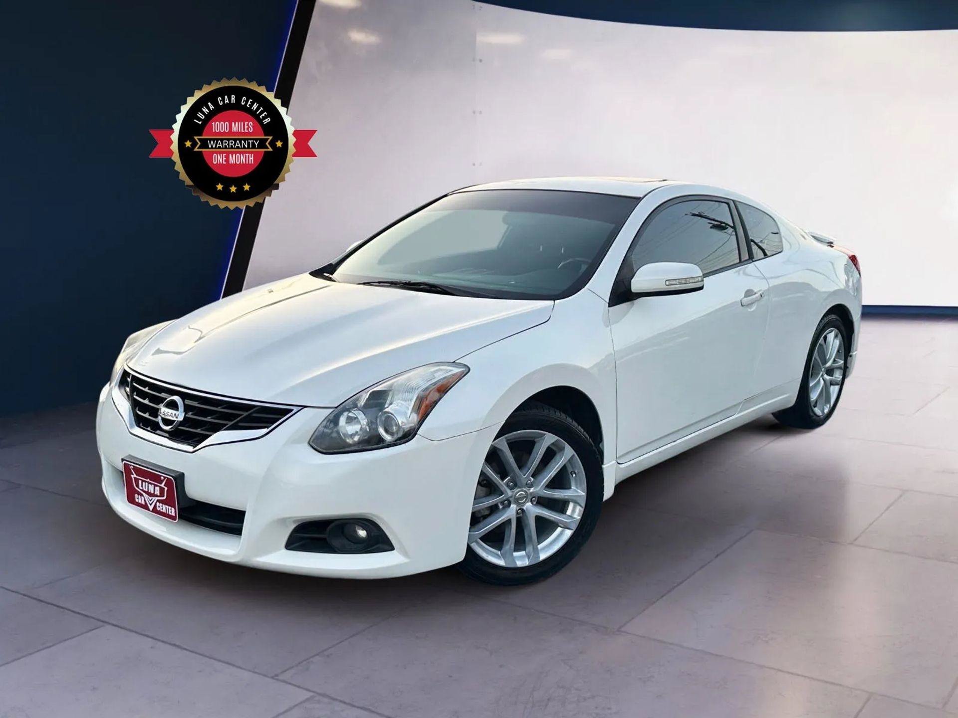Used 2012 Nissan Altima 3.5 SR w/ 3.5SR Premium Pkg FWD image 1