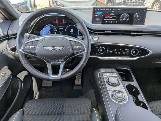 New 2025 Genesis GV70 2.5T w/ Sport Prestige Package AWD/4WD image 13