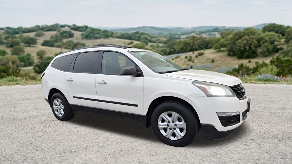 Used 2015 Chevrolet Traverse LS FWD image 1