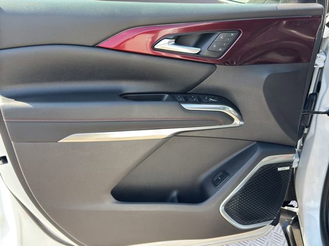 Used 2024 Chevrolet Traverse RS w/ LPO, Floor Liner Package image 13