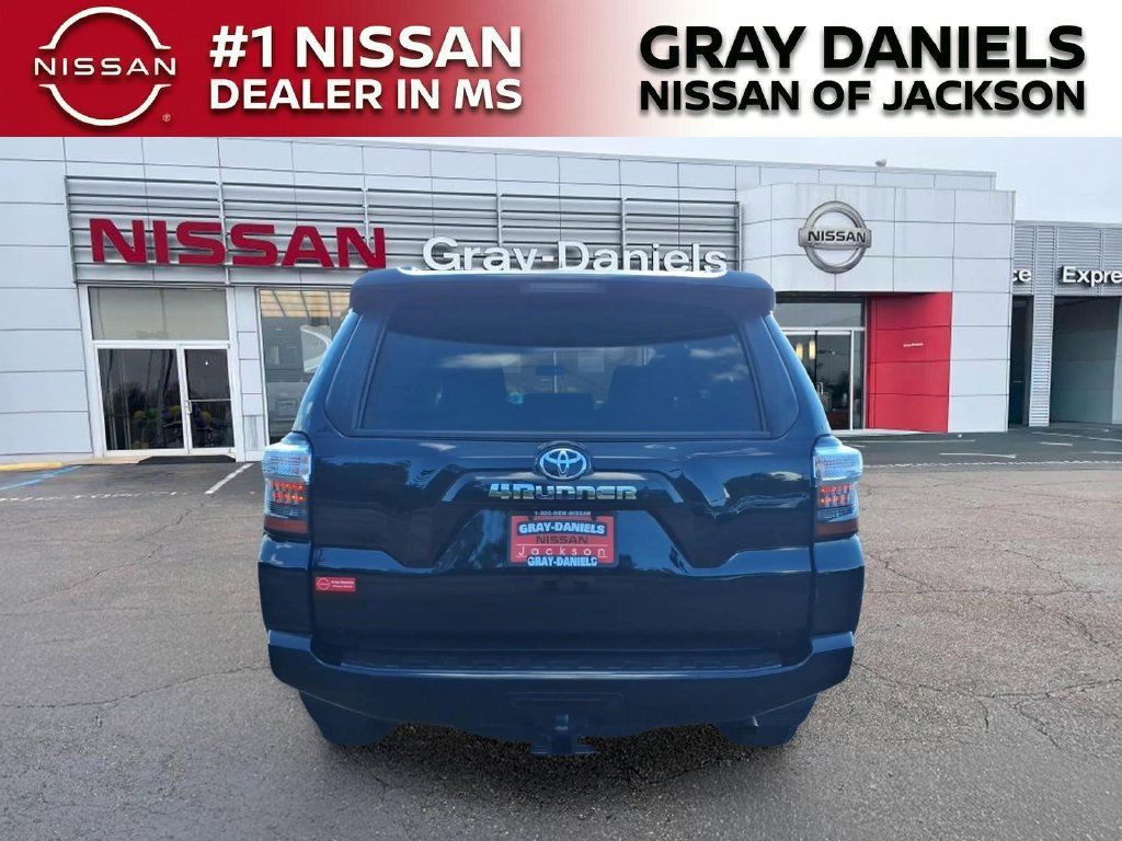 Used 2023 Toyota 4Runner SR5 AWD/4WD image 6