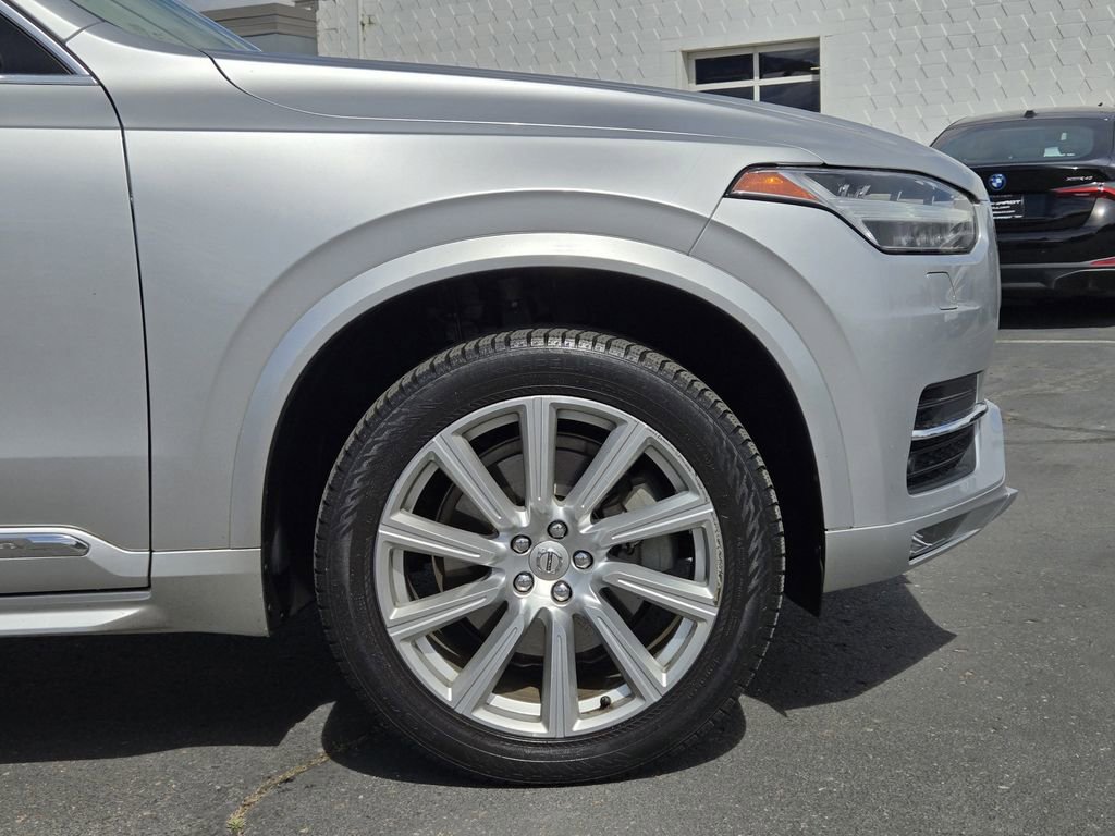 Used 2016 Volvo XC90 T6 Inscription w/ Vision Package AWD/4WD image 9