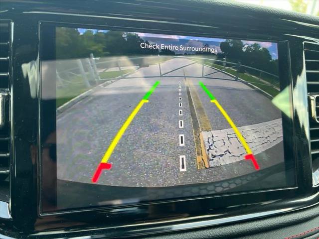 Certified 2024 Dodge Durango R/T RWD image 42