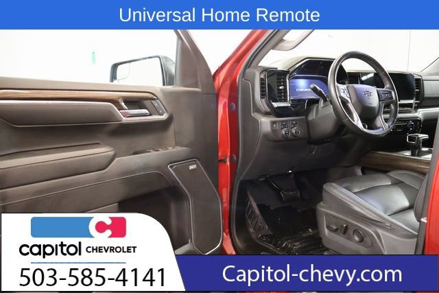 Used 2023 Chevrolet Silverado 1500 RST w/ Convenience Package II AWD/4WD image 10