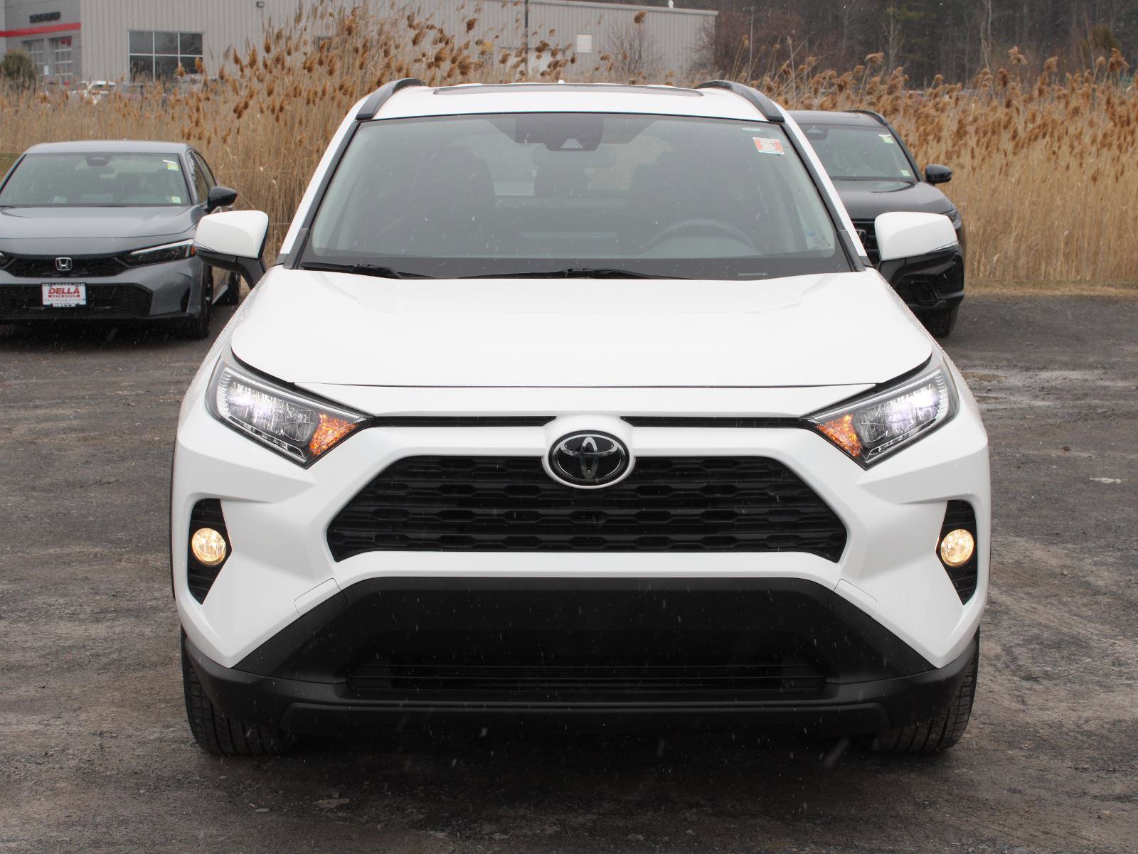 Used 2019 Toyota RAV4 XLE Premium w/ Cold Weather Package FWD image 2