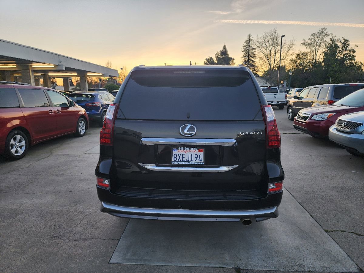 Used 2018 Lexus GX 460 Premium image 4