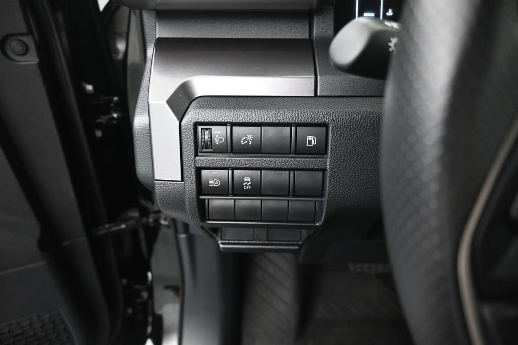 Used 2025 Toyota 4Runner SR5 AWD/4WD image 20