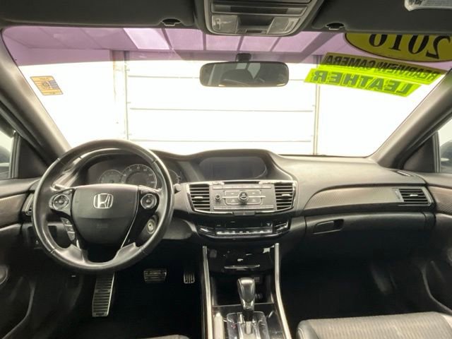 Used 2016 Honda Accord Sport image 2