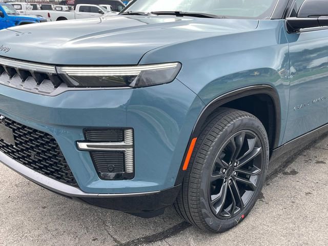 New 2026 Jeep Grand Wagoneer L Summit w/ Premium Group III AWD/4WD image 38